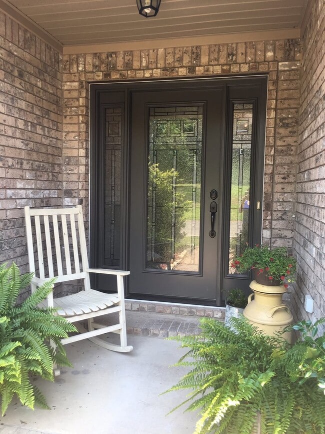 Building Photo - 122 Deer View Cir