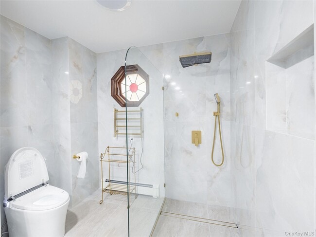 Building Photo - 11 Geralind Dr