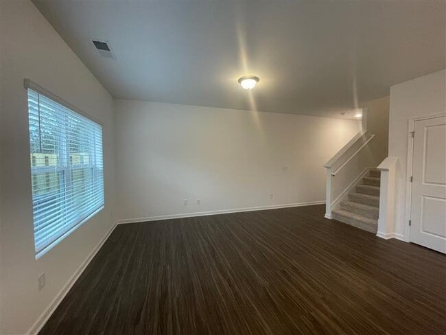 Building Photo - 1421 Ben Park Way