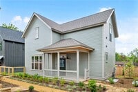 Building Photo - 267 E 11th St