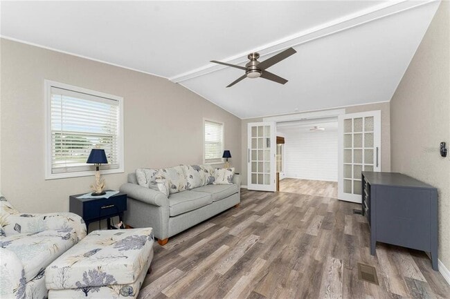 Building Photo - 15430 Olive Cir