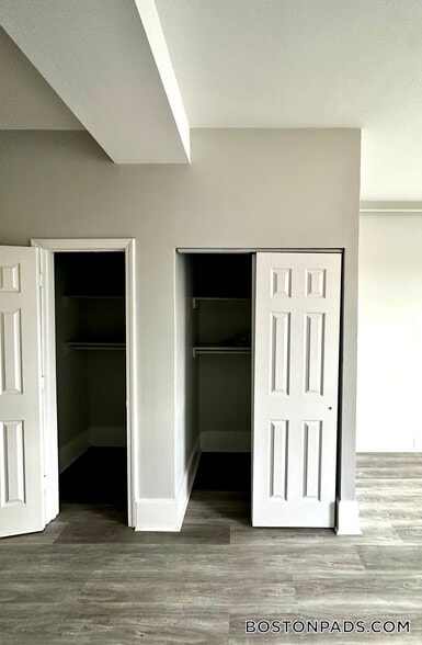 Building Photo - 50 Franklin St