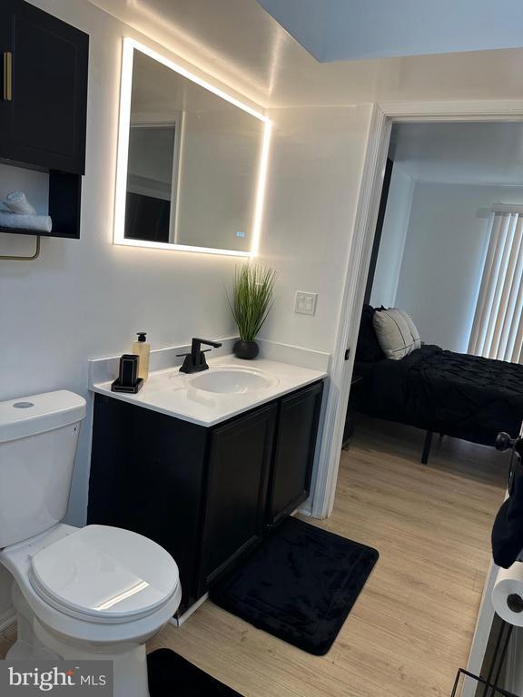 Building Photo - 13900 Farnsworth Ln