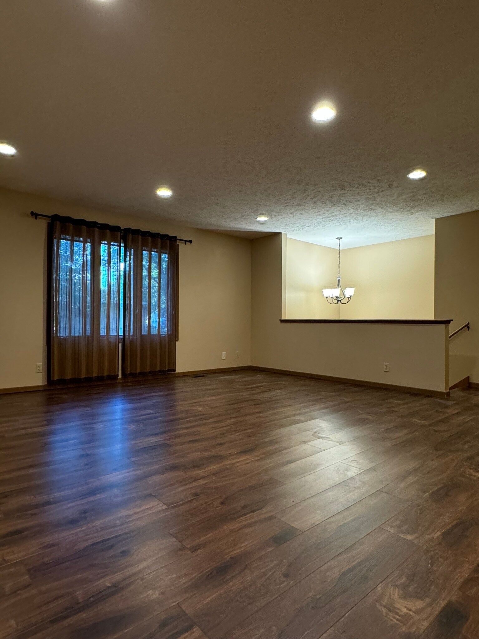 Building Photo - 3133 Wildbriar Ln