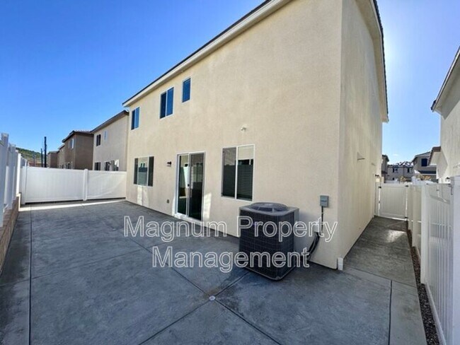 Building Photo - 36330 Albus Ave