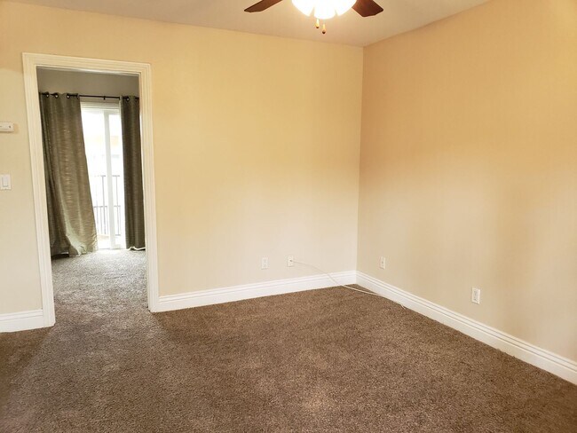 Building Photo - 320 J. Ave. #90