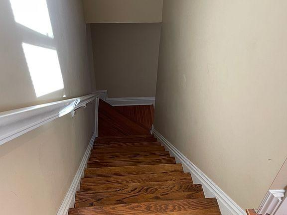 Building Photo - 1924 Geyer Ave