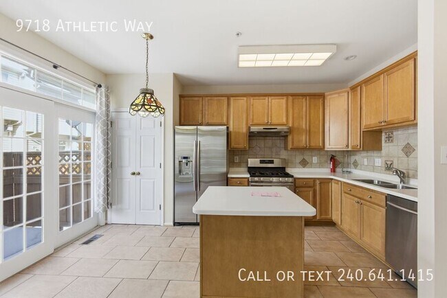 Building Photo - 9718 Athletic Way