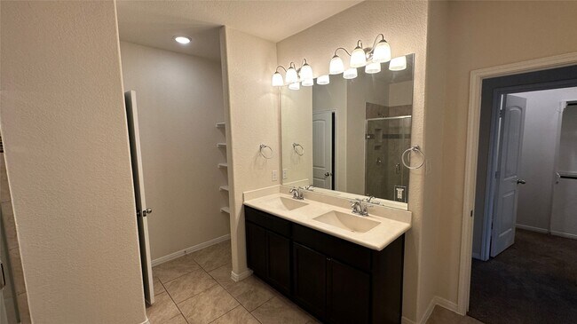 Building Photo - 14046 Sand Ridge Crossing