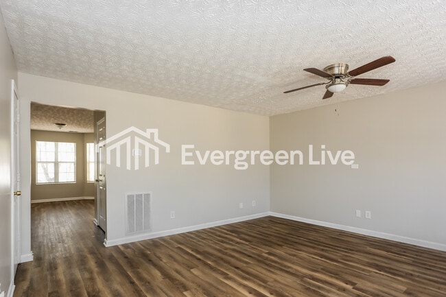 Building Photo - 5893 Strathmoor Manor Cir