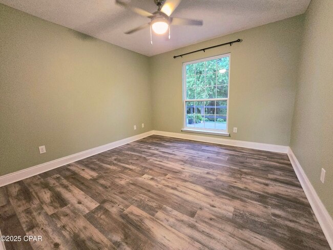 Building Photo - 603 Diamonte Cir