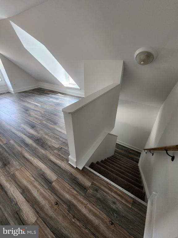 Building Photo - 1908 Darby Rd