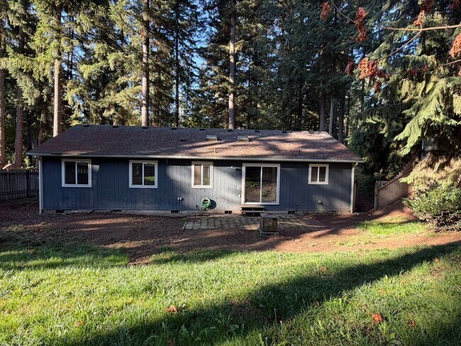 Building Photo - 21640 N Clear Lake Blvd SE