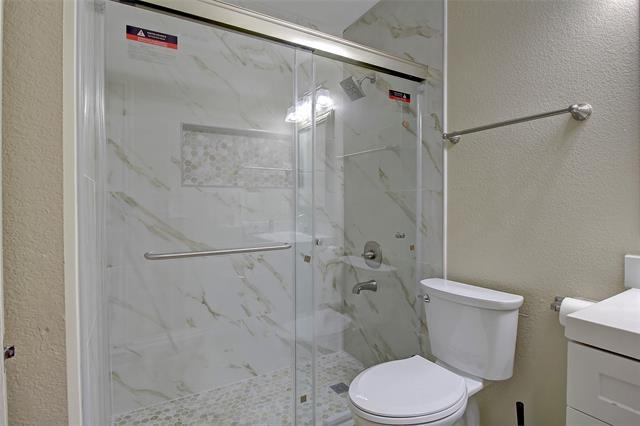 Building Photo - 2301 Tailburton Ct