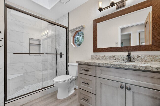 Building Photo - 546 Deer Horn Ct