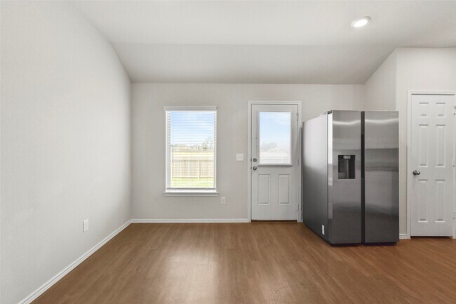 Building Photo - 363 Cumberland Forest Dr