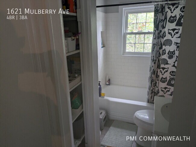 Building Photo - 1621 Mulberry Ave