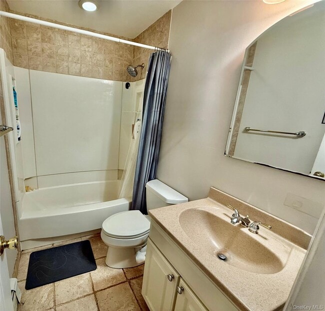 Building Photo - 22 Van Wicklen Ct