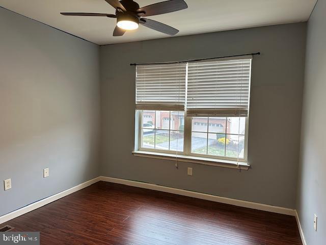 Building Photo - 6402 Creekbend Dr