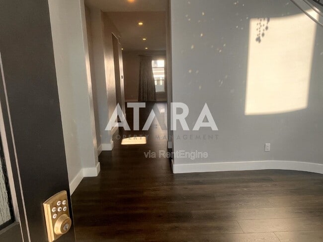 Building Photo - 9167 S Galette Ln