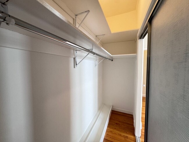 Building Photo - Russian Hill: Remodeled 1 Bedroom w/ Direct Access to XL Shared Patio & FREE Utilities!