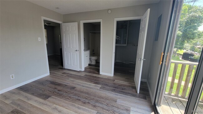 Building Photo - 1731 Bridleton Woods Dr