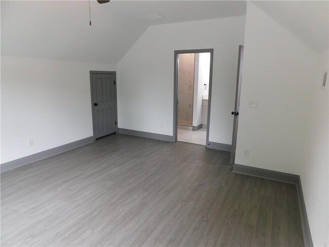 Building Photo - 221 Stafford St NW