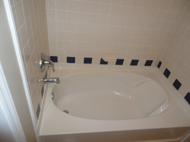 Building Photo - 505 Westminster Dr