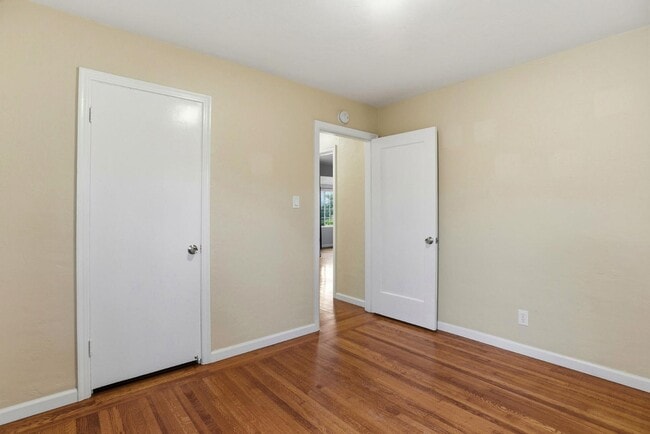 Building Photo - 251 C St