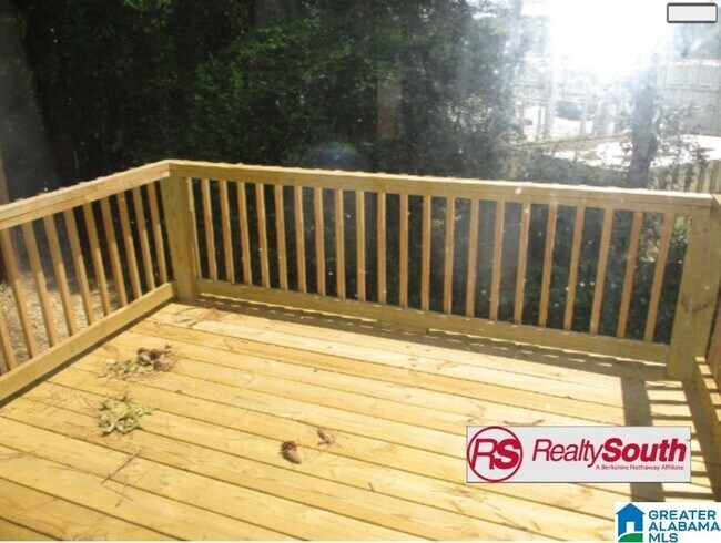 Building Photo - 2715 Southbury Cir