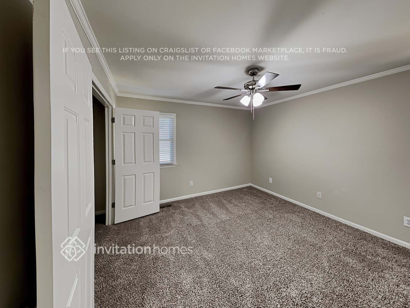Building Photo - 5504 Hickory Grove Rd