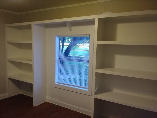 Building Photo - 3706 S 2nd St