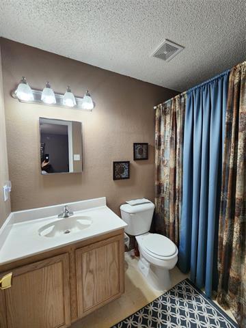 Building Photo - 5420 Comanche Wells Dr