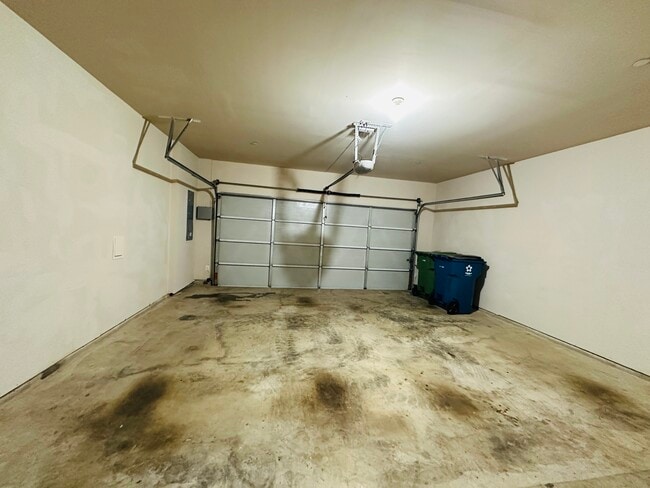 Building Photo - 2249 Salado Dr