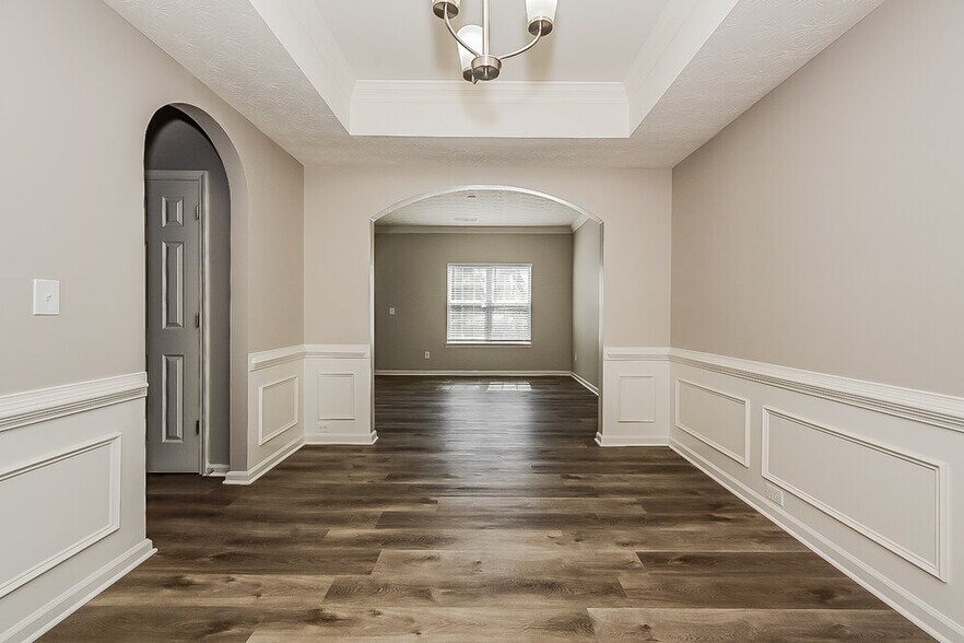 Building Photo - 135 Greenland Dr