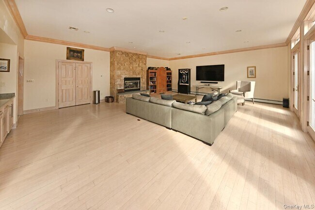 Building Photo - 27 Sky Meadow Rd