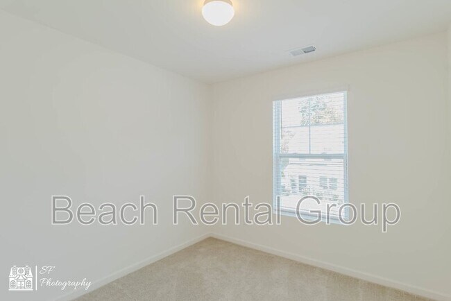 Building Photo - 300 Cherwell ct