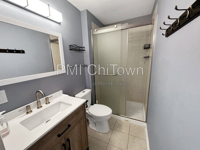 Building Photo - 2155 Wildwood Ln