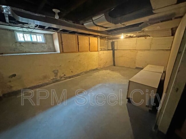 Building Photo - 1322 Claremont Ave