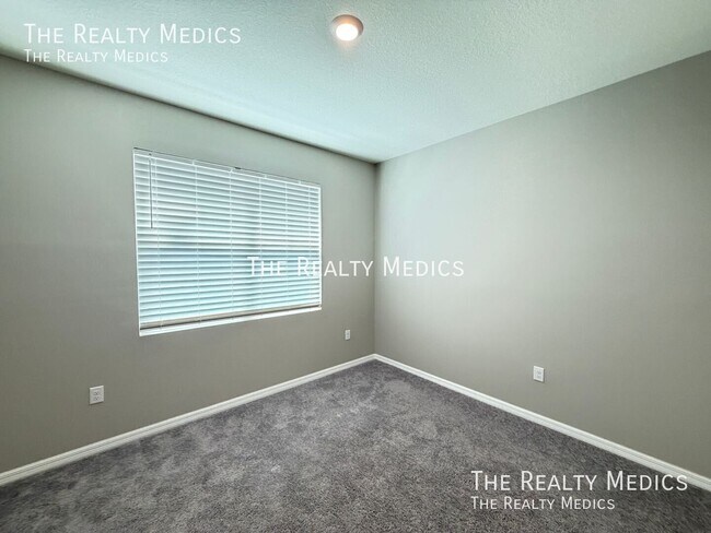 Building Photo - 8053 Penrose Pl