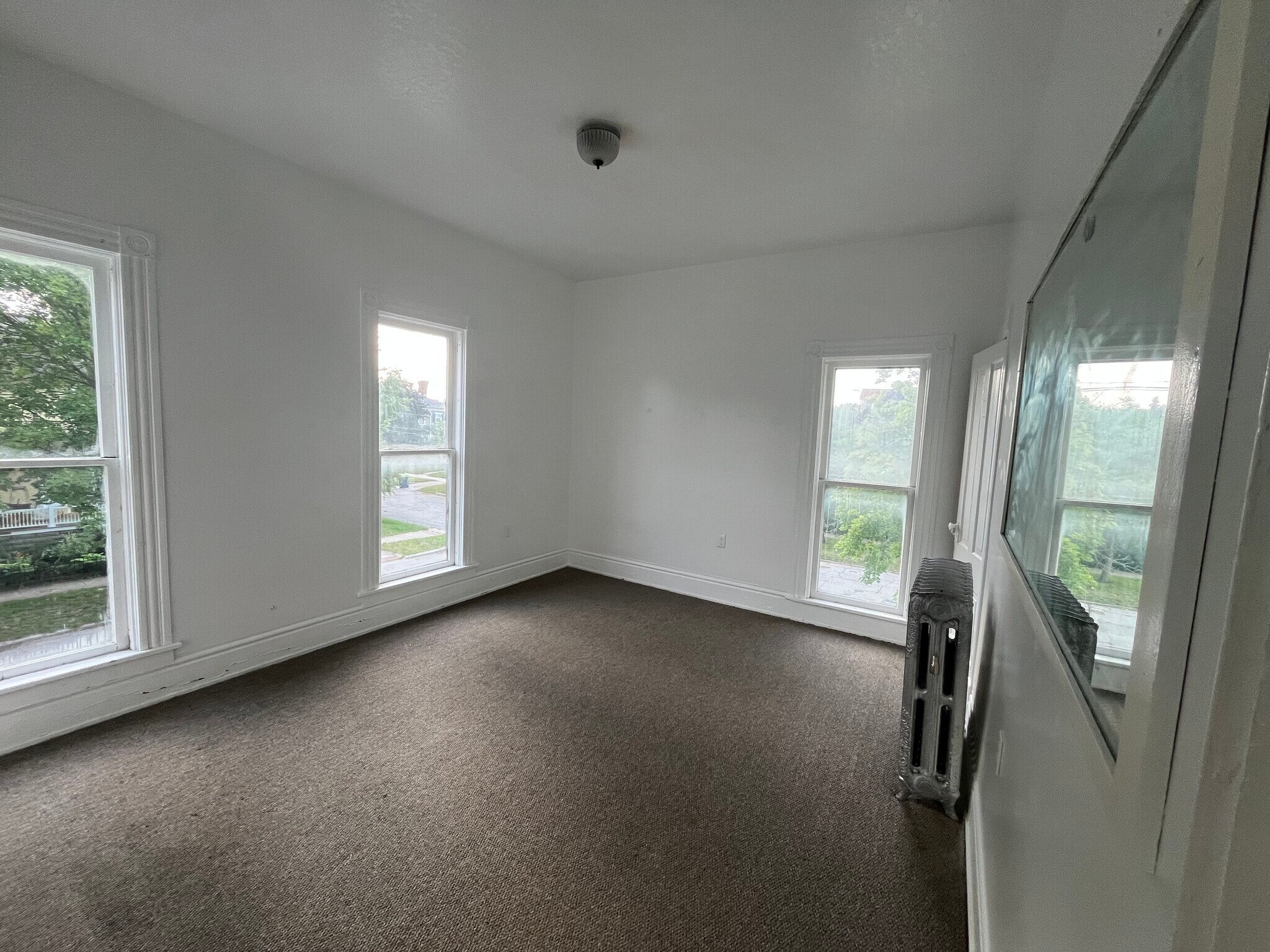 Bedroom 1 - 816 N Sheridan St