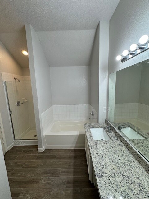 Building Photo - 2068 Pecan Creek Dr
