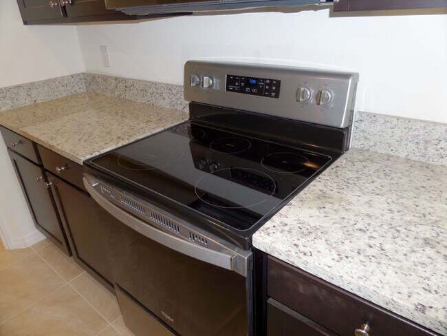 Building Photo - 7997 Penrose Pl