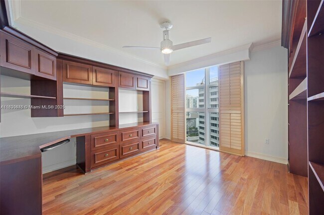 Building Photo - 19111 Collins Ave