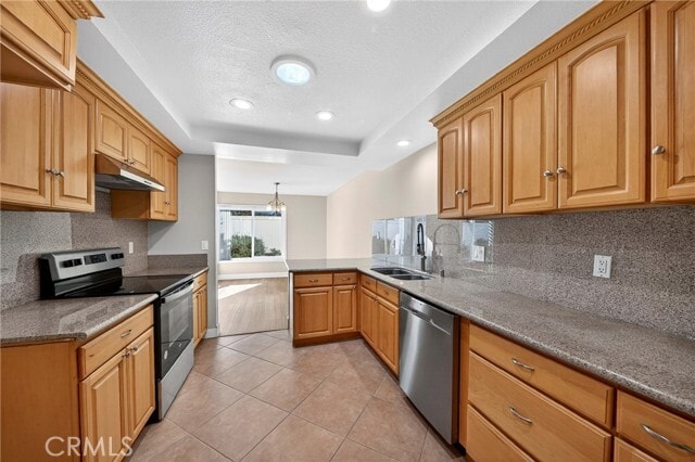 Building Photo - 3 Silver Fir