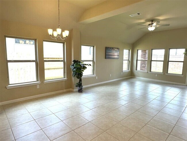 Building Photo - 788 Lake Lacosta Dr