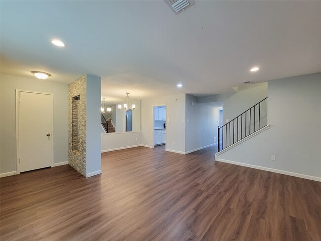 Building Photo - 13168 Trail Hollow Dr