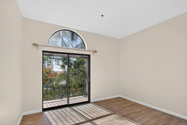 Building Photo - 3980 Faircross Pl