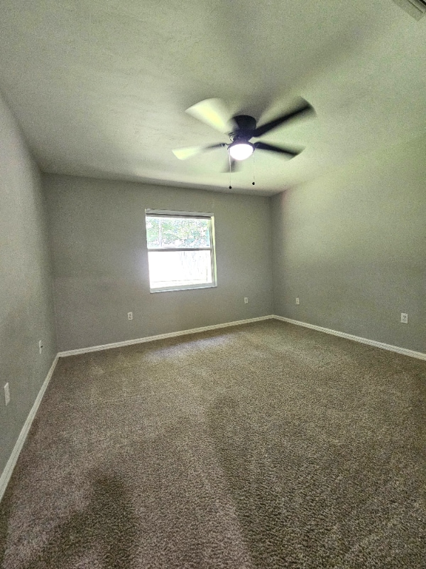 Building Photo - 1014 NW 90th Dr