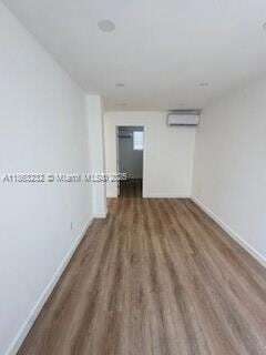Building Photo - 1122 SW 17th Ave